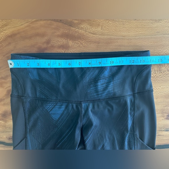 LULULEMON Leggings - Picture 4 of 12